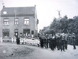 F062- Fanfare in 1928 hoek Bongerd - Hoeve.JPG